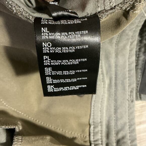 KÜHL Cropped Hiking Pants Gray Women’s Size 16 Outdoor Adventure Capri - Picture 6 of 12